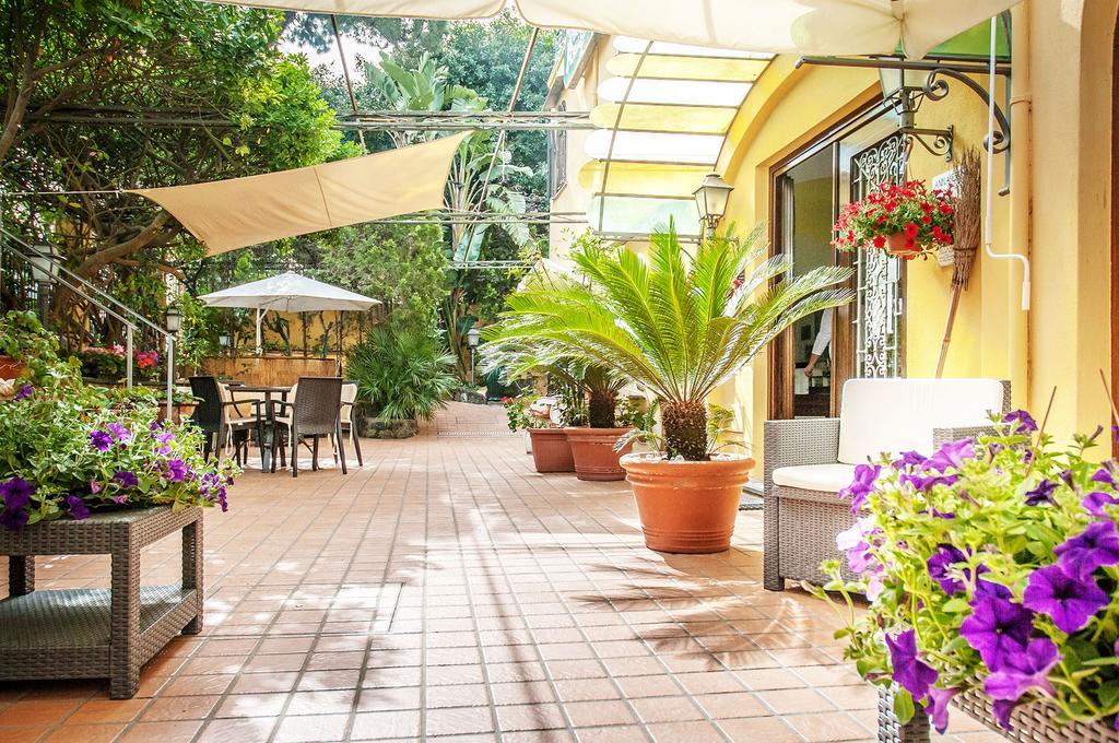 Hotel Annabelle Ischia Bagian luar foto