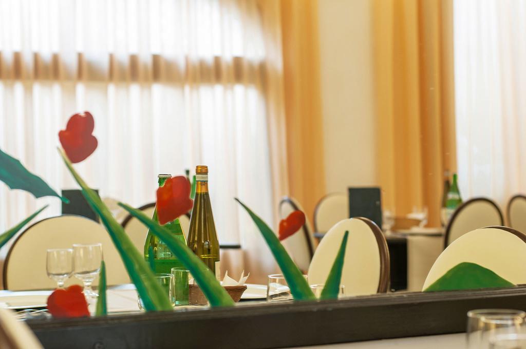 Hotel Annabelle Ischia Bagian luar foto