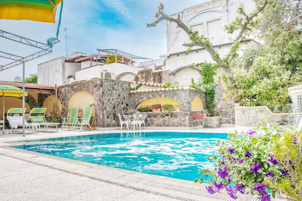 Hotel Annabelle Ischia Bagian luar foto