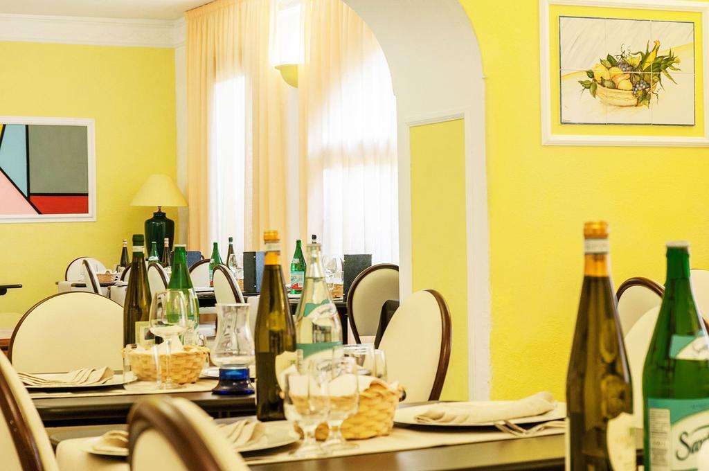Hotel Annabelle Ischia Bagian luar foto