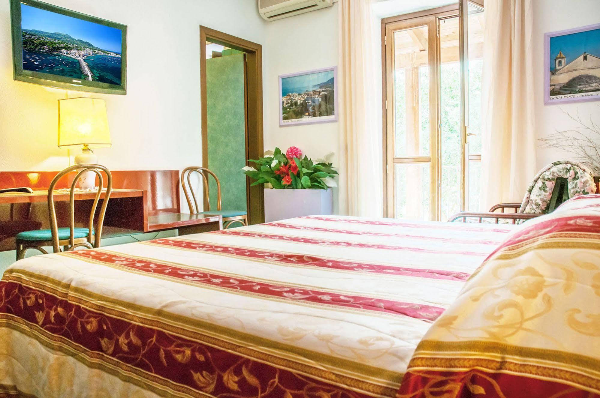 Hotel Annabelle Ischia Bagian luar foto