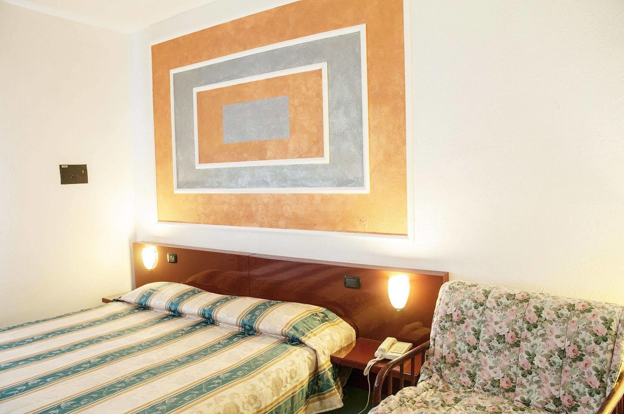 Hotel Annabelle Ischia Bagian luar foto
